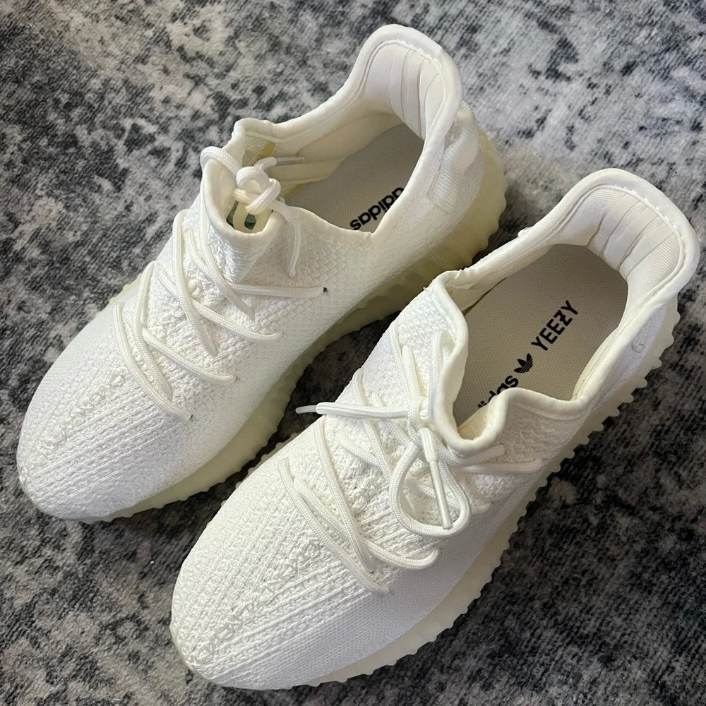 Adidas Yeezy Boost Sneakers - Picture 4 of 10